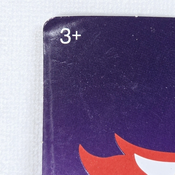 Hot Wheels Mattel Ultra Hots Diecast Toy '70 Plymouth Barracuda Car NEW - Picture 3 of 5